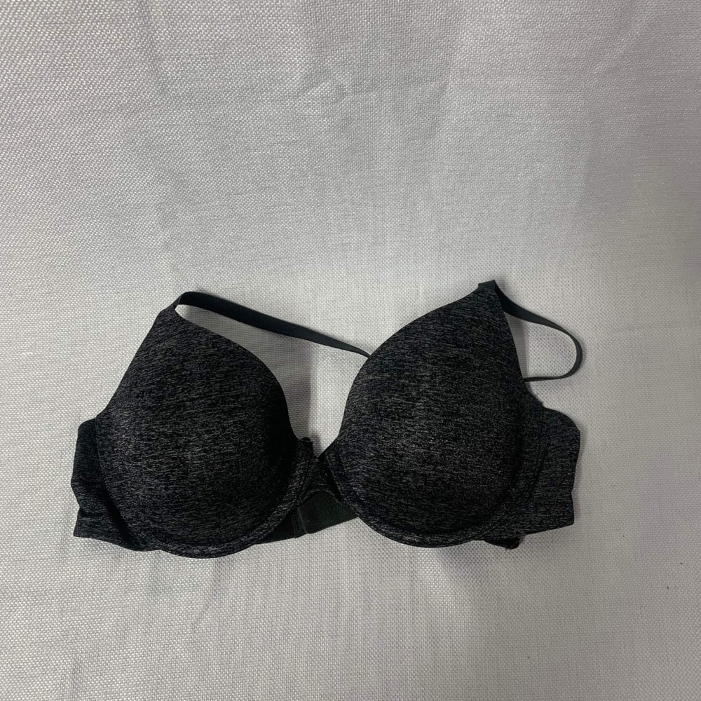 Victoria's Secret bra - like new - size 36C